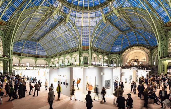 Frieze Paris 550 x 350